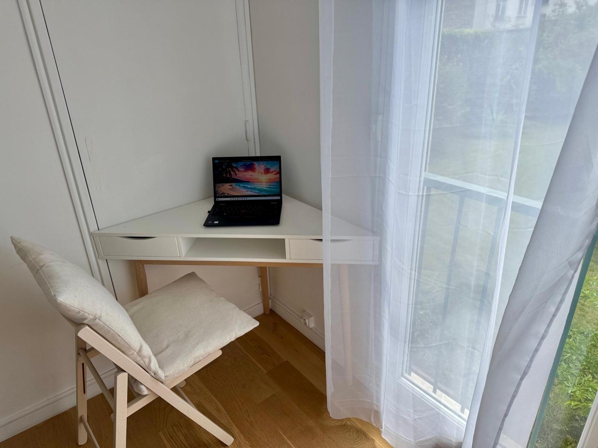 Superbe Avec Belle Vue Jardin Apartment Paris